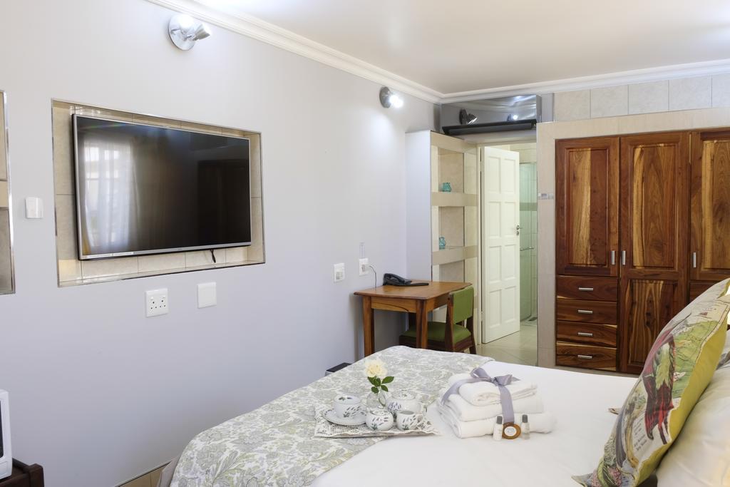 Firwood Lodge Pretoria-Noord Dış mekan fotoğraf